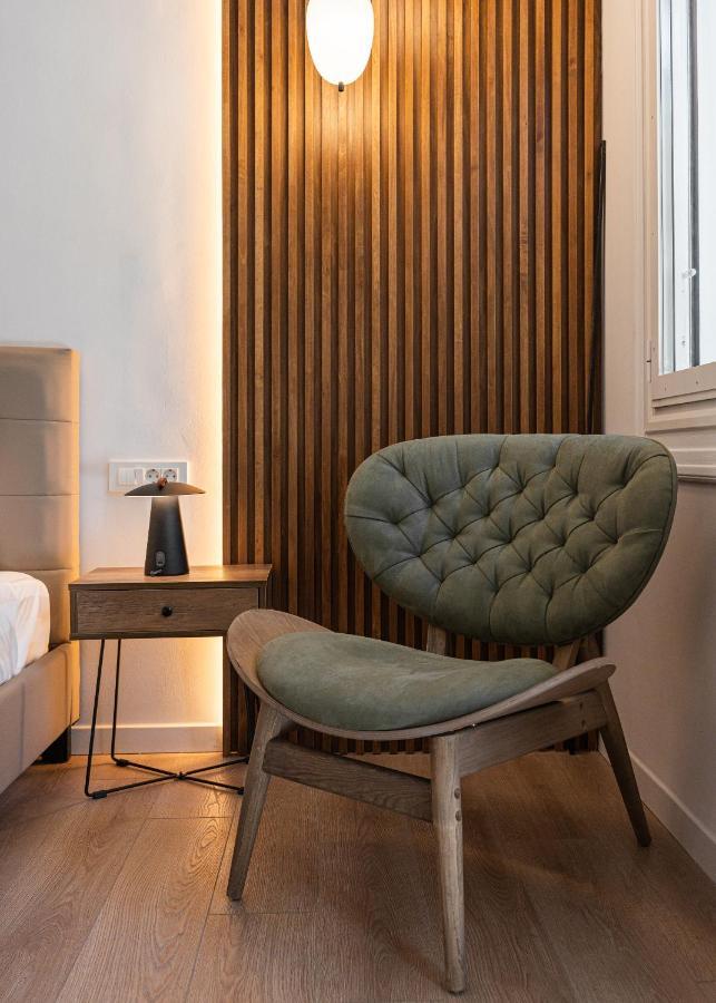Acropolis Holmes Residence Athena Bagian luar foto